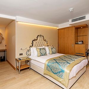 Standaard Aansluitende Kamer met Twee Aparte Bedden